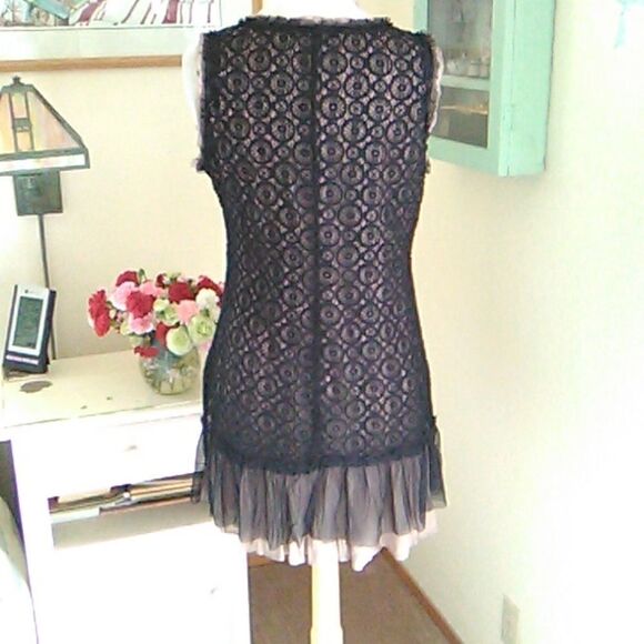 Mystree Black Lace Dress. - Picture 7 of 12